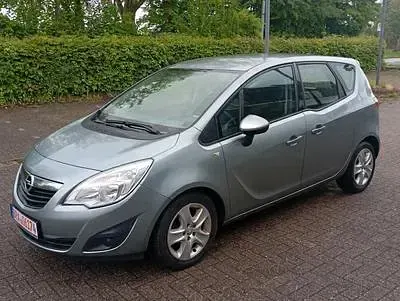 Gebraucht Opel Meriva 101 PS (74 kW) 2010 Van / Kleinbus