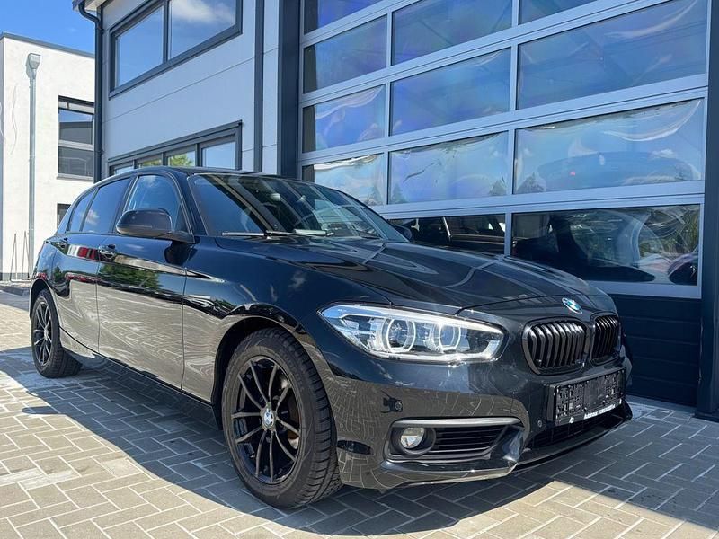 Schwarz Gebraucht 2018 BMW 118 Advantage Kleinwagen | 12.500 € (Fairer Preis) - Bild 1/4