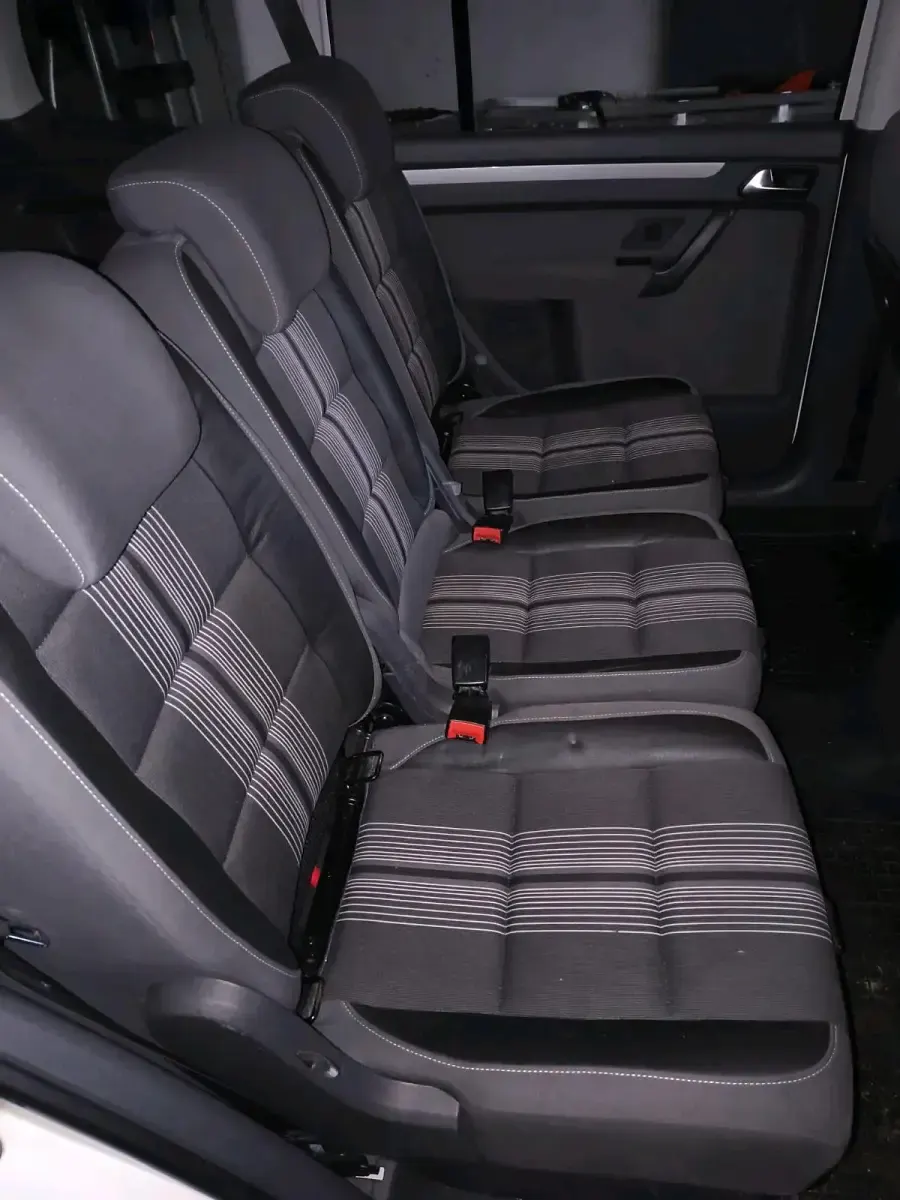 Gebraucht VW Touran Match 140 PS (102 kW) 2012 Weiß Van / Kleinbus