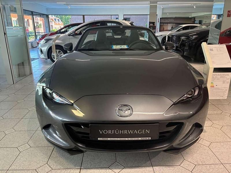 Neu Mazda MX5 Exclusive-Line 132 PS (97 kW) 2025 Machine grey Cabrio