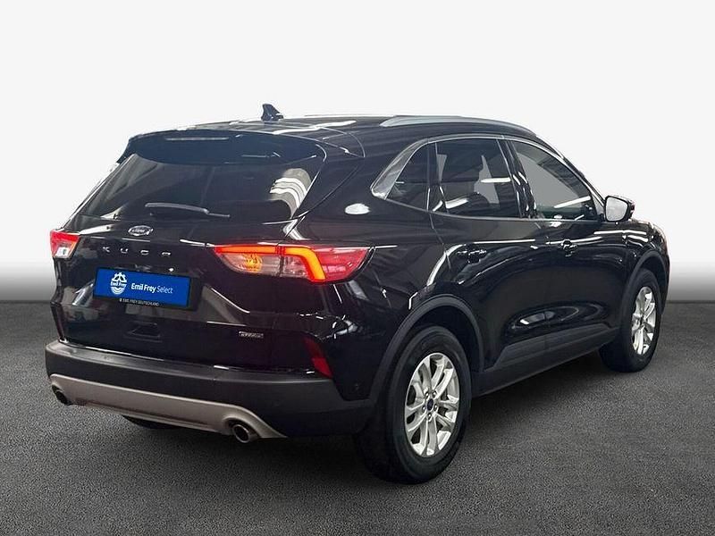 Gebraucht Ford Kuga Titanium 152 PS (111 kW) 2022 Agate black metallic SUV