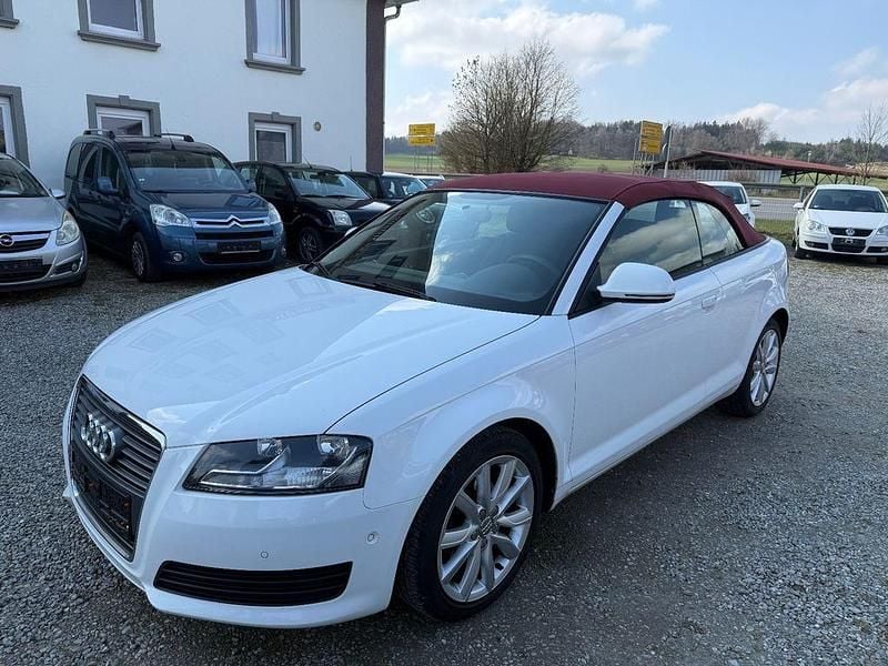 Gebraucht Audi A3 Cabriolet Attraction 102 PS (75 kW) 2009 Weiß Cabrio