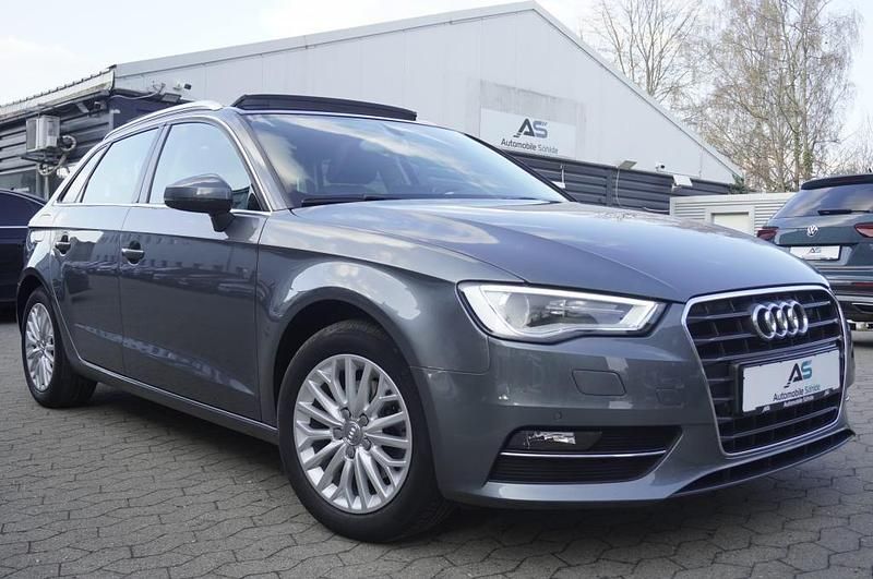 Gebraucht Audi A3 Ambiente 140 PS (102 kW) 2014 Grau Limousine