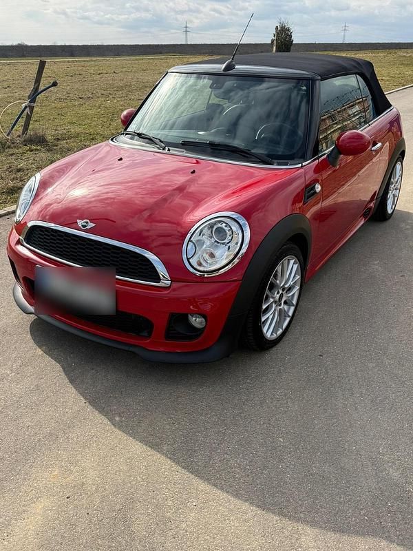 Gebraucht Mini Cooper Cabriolet 122 PS (89 kW) 2013 Rot Cabrio