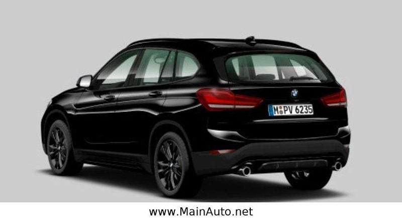 Gebraucht BMW X1 Sport Line 150 PS (110 kW) 2022 Schwarz SUV
