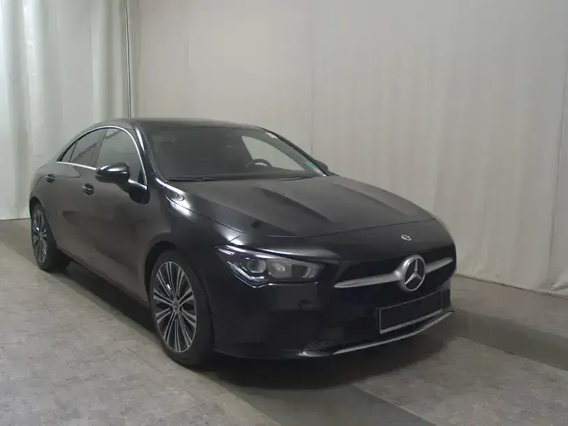 Gebraucht Mercedes CLA220 Progressive 190 PS (139 kW) 2022 Nachtschwarz unilack Limousine