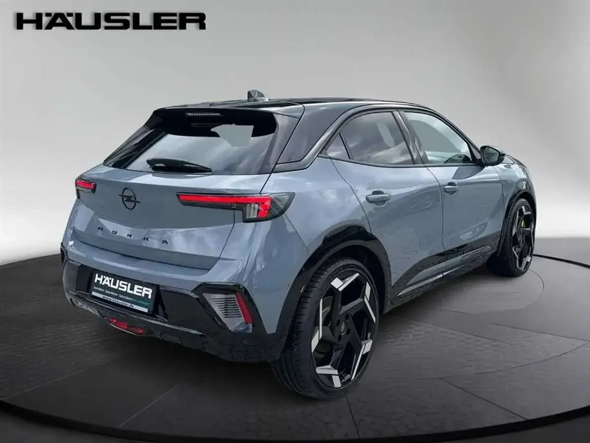 Gebraucht Opel Mokka-e GSe 206 kW (281 PS) 2026 Grafik grau (uni) SUV