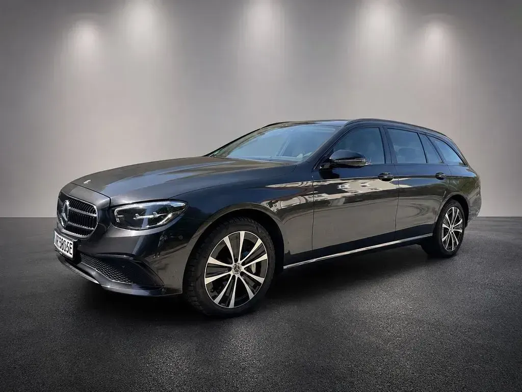Second-hand Mercedes E300 306 CP (225 kW) 2021 Gri Break