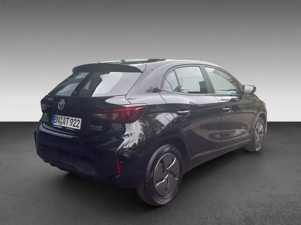 Używany MG MG3 194 KM (142 kW) 2024 Czarny Hatchback