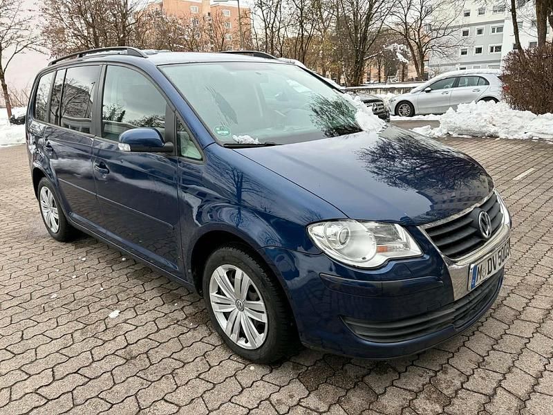 Gebraucht VW Touran 140 PS (102 kW) 2008 Blau Van / Kleinbus