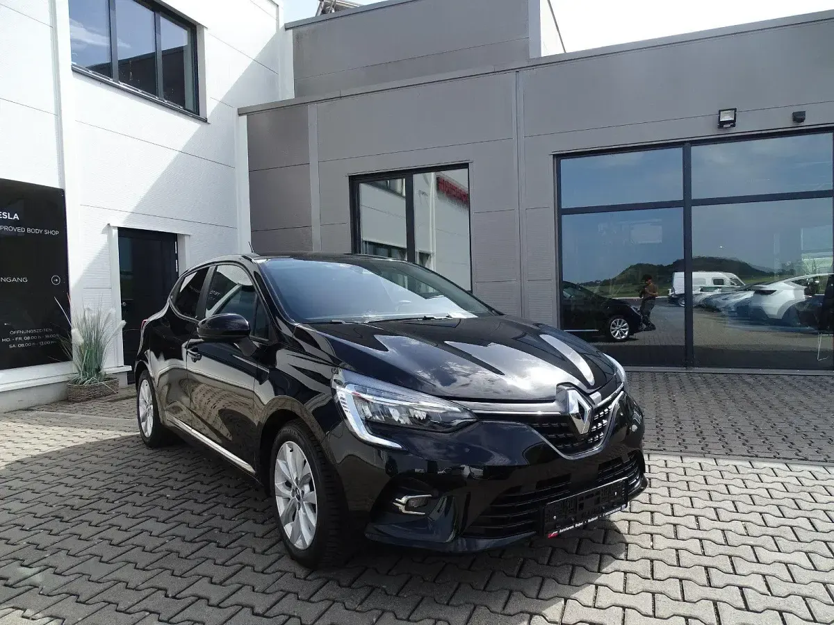 Gebraucht Renault Clio V Experience 91 PS (66 kW) 2021 Schwarz Kleinwagen