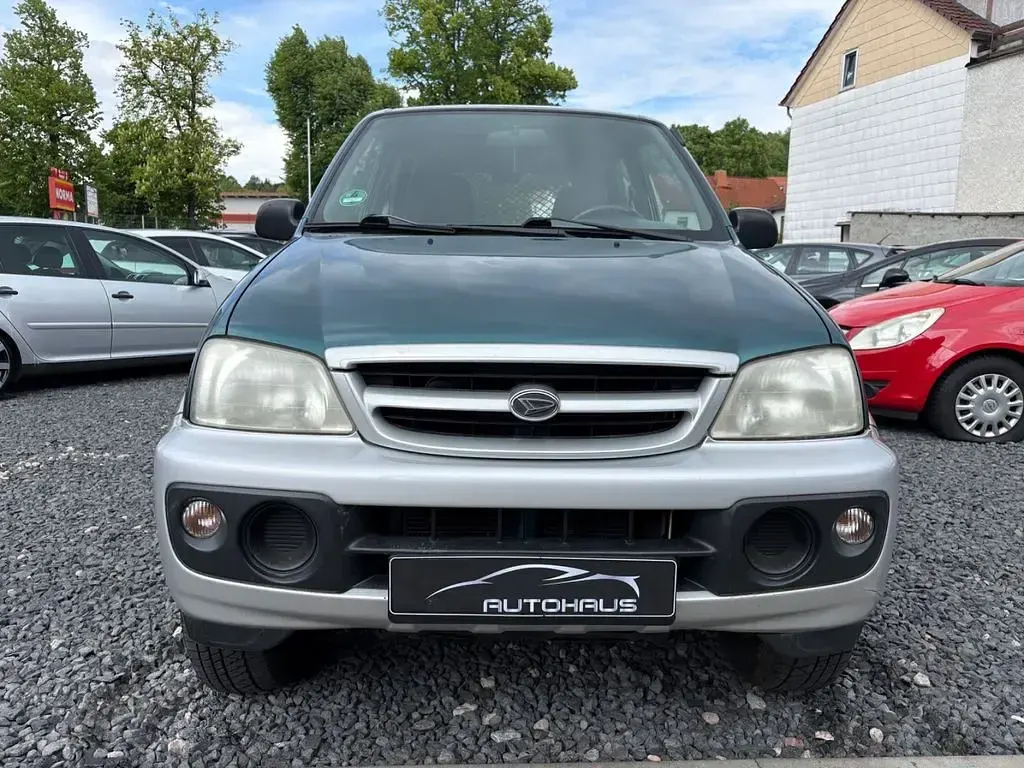 Second-hand Daihatsu Terios 86 CP (63 kW) 2006 Verde SUV