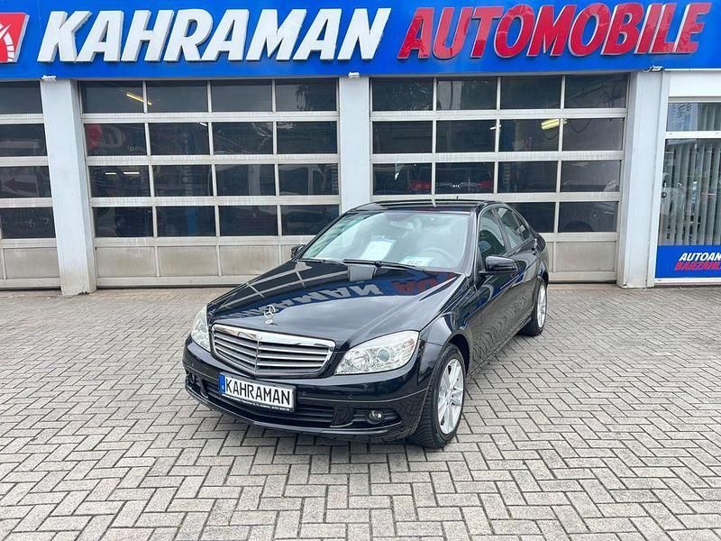 Schwarz Gebraucht 2010 Mercedes C200 Limousine | 9.799 € (Etwas zu teuer) - Bild 1/4