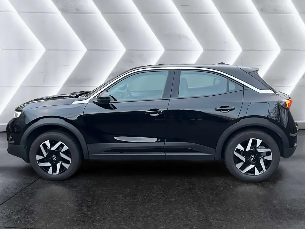 Second-hand Opel Mokka Elegance 131 CP (96 kW) 2024 Negru SUV