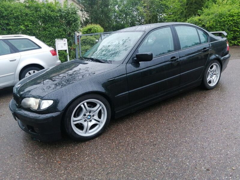 Schwarz Gebraucht 2004 BMW 316 Limousine | 1.499 € (Guter Preis) - Bild 1/4