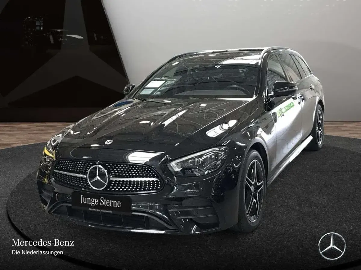 Gebraucht Mercedes E300 AMG 211 PS (155 kW) 2021 Schwarz Limousine