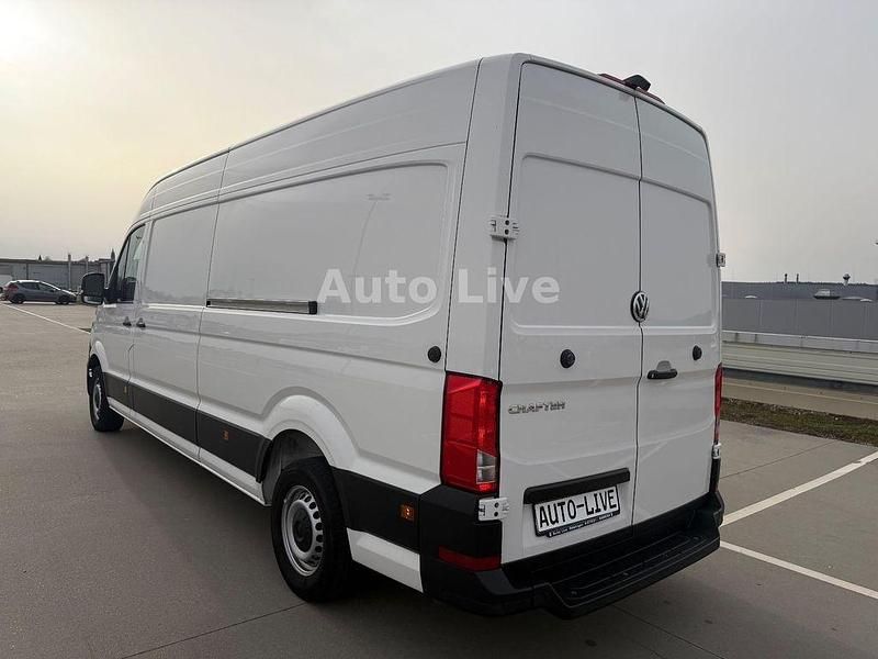 Gebraucht VW Crafter 140 PS (102 kW) 2024 Weiß Van