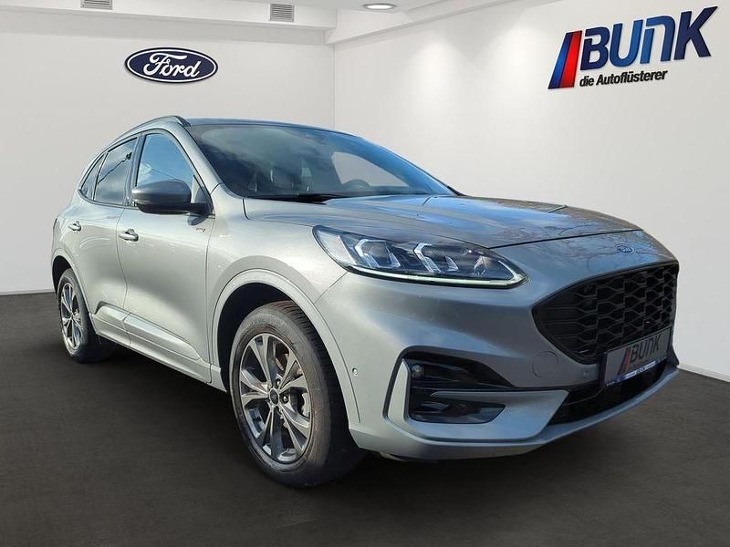 Gebraucht Ford Kuga ST-Line 224 PS (164 kW) 2022 Solar silver met SUV