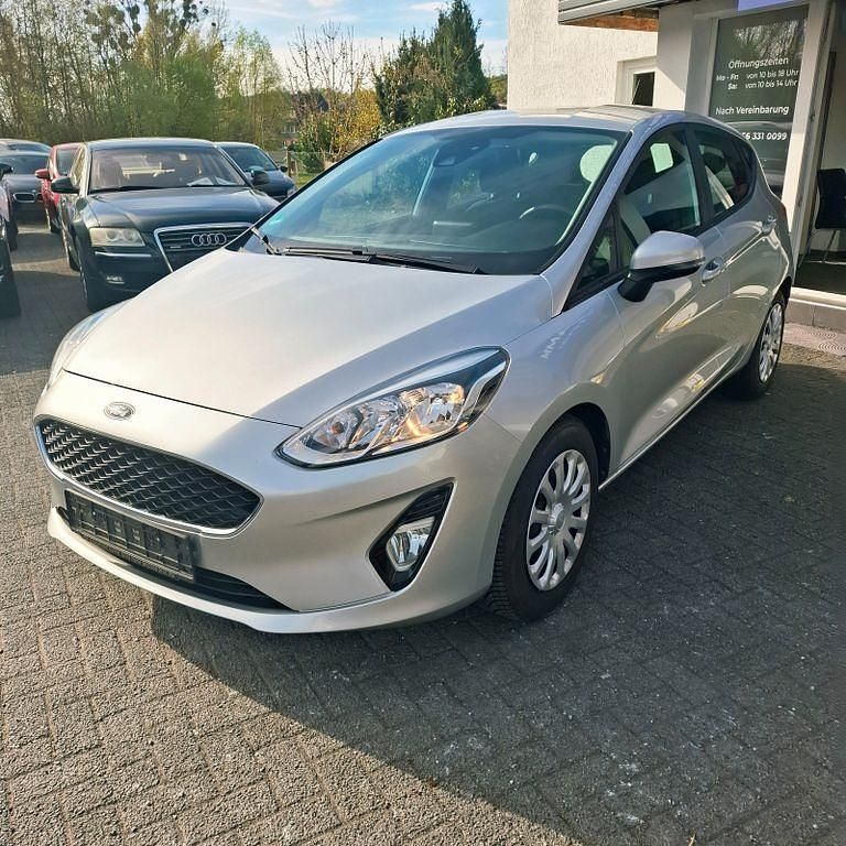 Gebraucht Ford Fiesta Titanium 101 PS (74 kW) 2018 Grau Kleinwagen