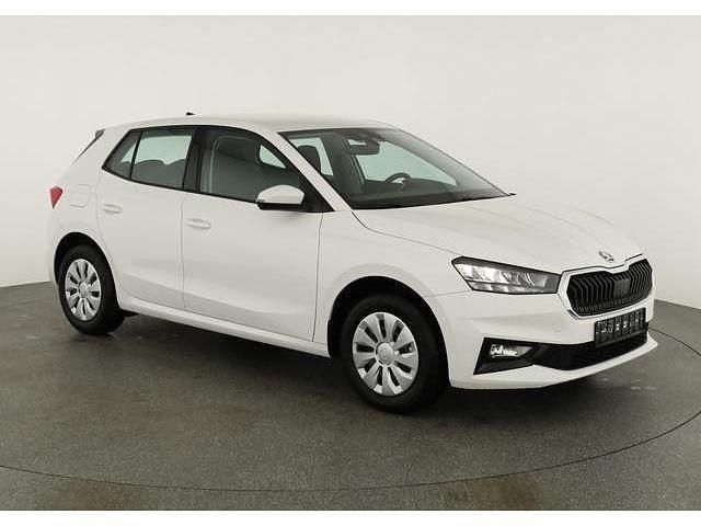 Neu Skoda Fabia Selection 95 PS (69 kW) 2025 Race blau metallic Kleinwagen