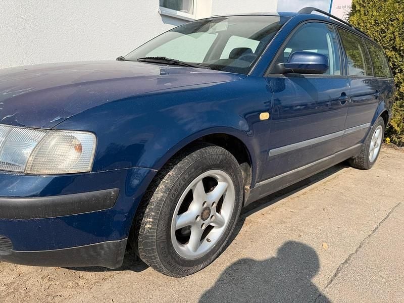 Gebraucht VW Passat 104 PS (76 kW) 2000 Kombi