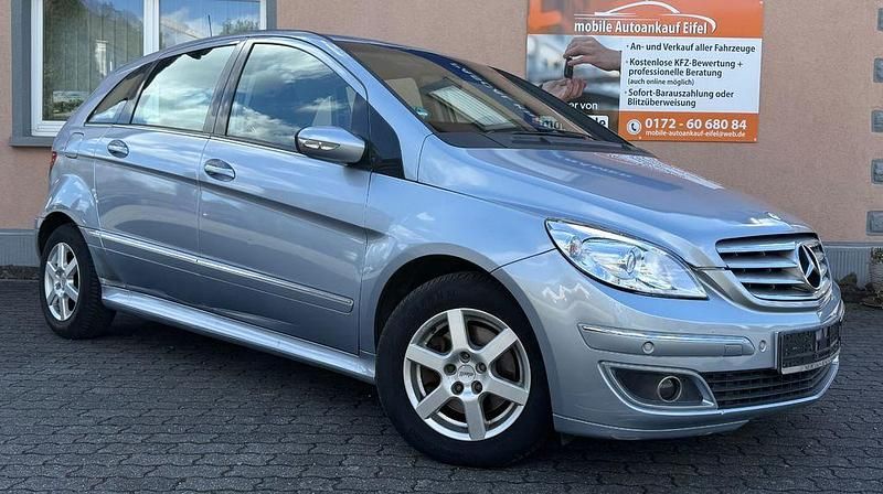 Gebraucht Mercedes B180 109 PS (80 kW) 2007 Blau Van / Kleinbus