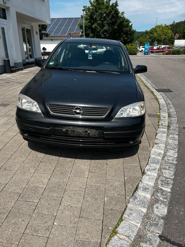 Schwarz Gebraucht 1999 Opel Astra Kleinwagen | 1.500 € (Fairer Preis) - Bild 1/4