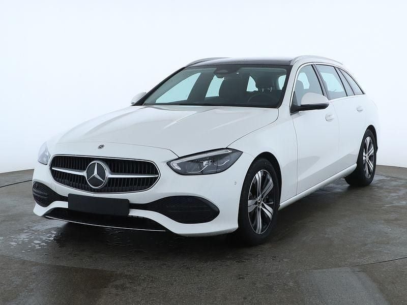Weiß Gebraucht 2023 Mercedes C300 Avantgarde Limousine | 36.290 € (Superpreis) - Bild 1/4