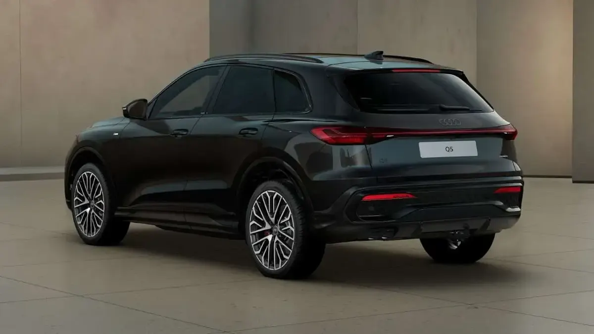 Neu Audi Q5 299 PS (219 kW) 2026 Mythosschwarz metallic SUV