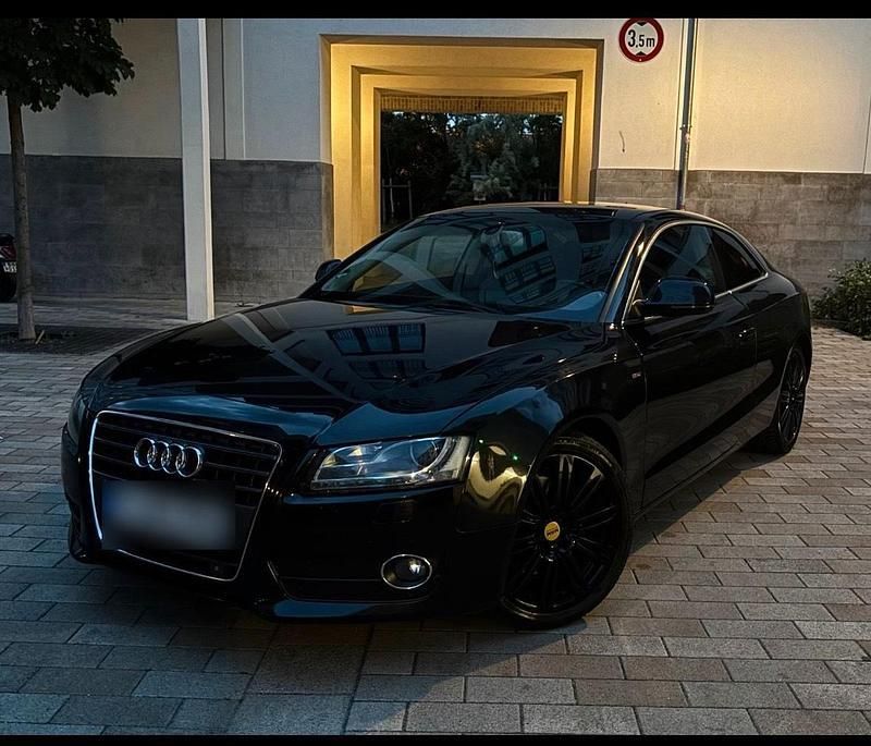 Schwarz Gebraucht 2009 Audi A5 S-Line Coupé | 7.800 € (Fairer Preis) - Bild 1/4