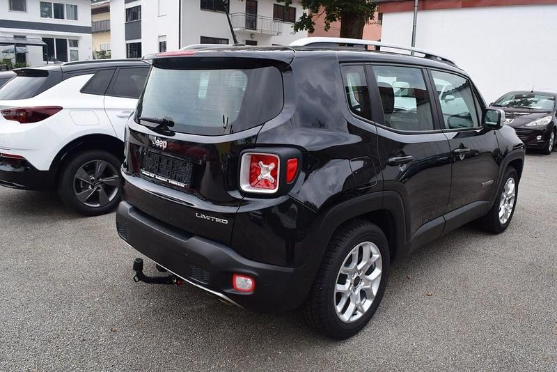 Gebraucht Jeep Renegade Limited 140 PS (102 kW) 2016 Schwarz SUV