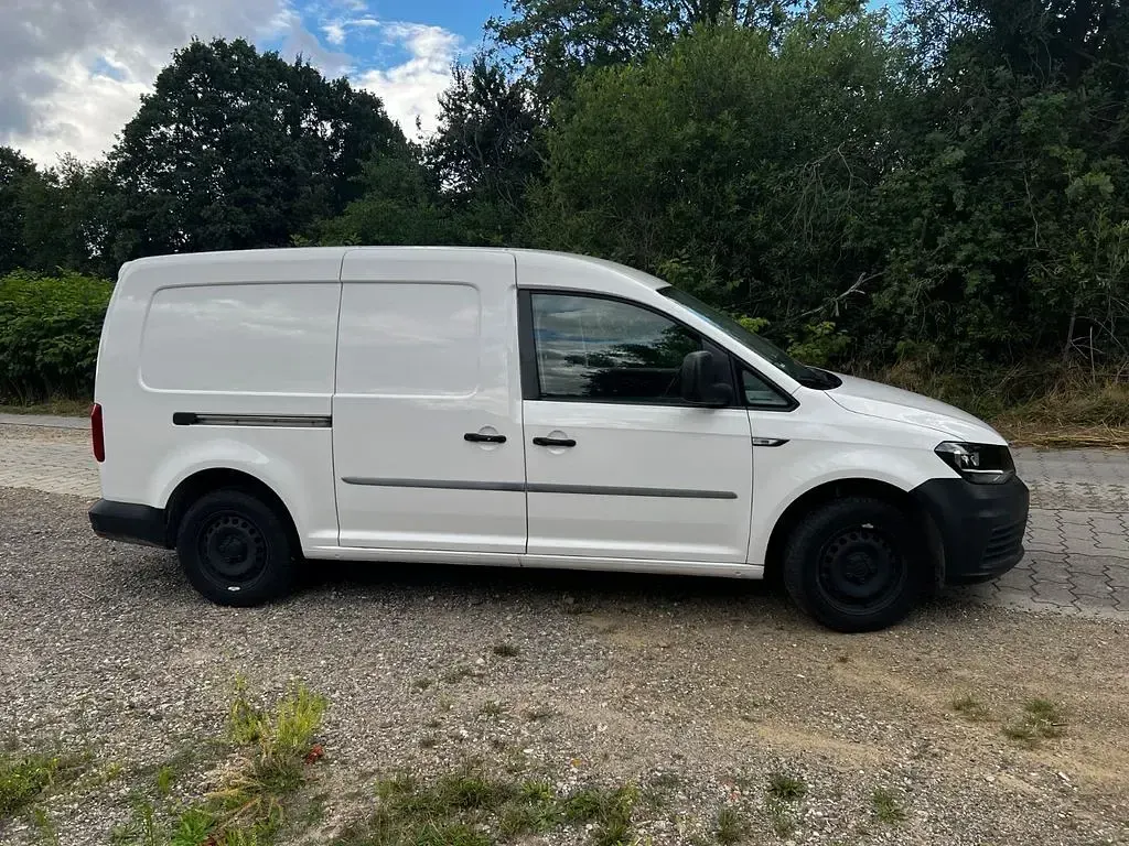Gebraucht VW Caddy Maxi 102 PS (75 kW) 2018 Weiß Van / Kleinbus