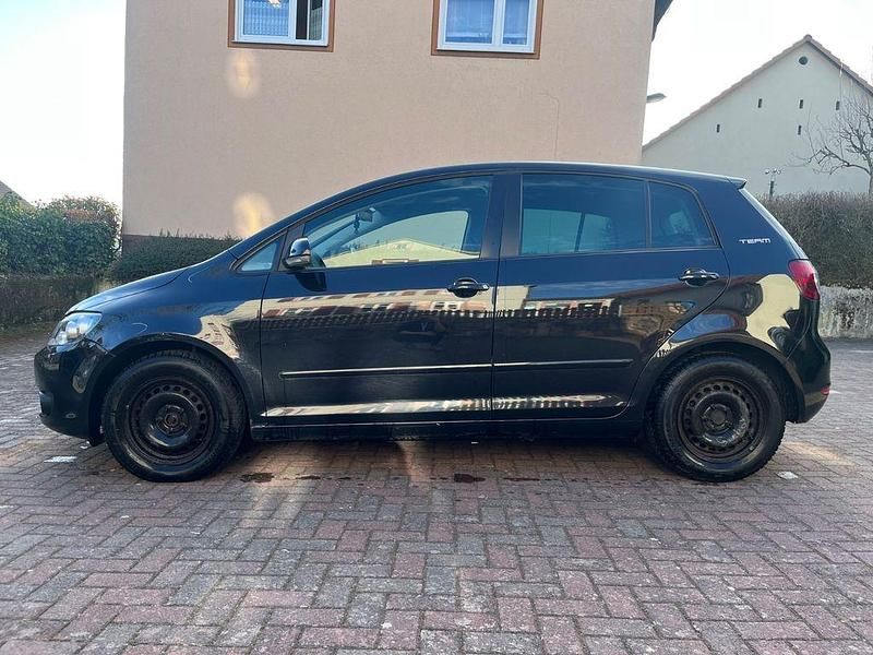 Gebraucht VW Golf Plus Cross Comfortline 105 PS (77 kW) 2010 Schwarz Van / Kleinbus