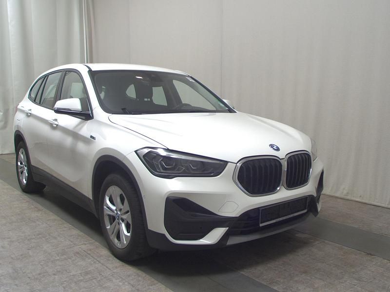 Gebraucht BMW X1 Advantage 220 PS (161 kW) 2021 Weiss SUV