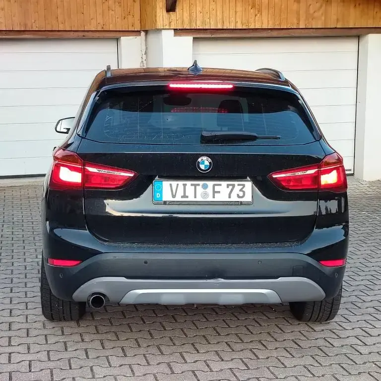 Gebraucht BMW X1 xLine 150 PS (110 kW) 2018 Schwarz SUV