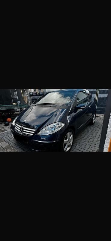 Gebraucht Mercedes A180 109 PS (80 kW) 2008 Blau Kleinwagen