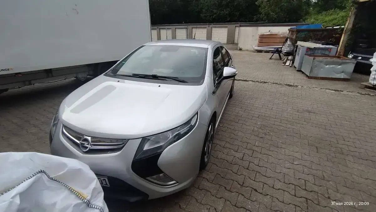 Gebraucht Opel Ampera 151 PS (111 kW) 2013 Kleinwagen