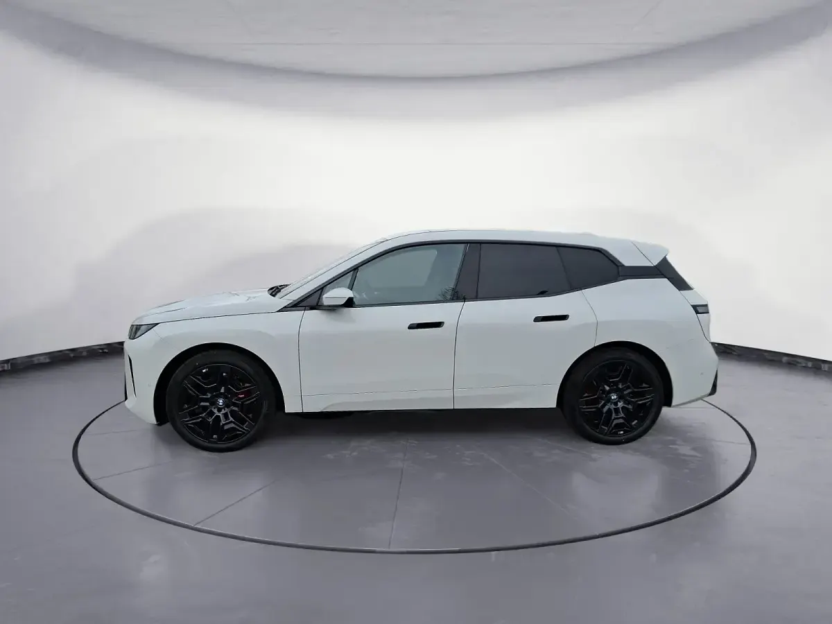 Gebraucht BMW iX Comfort Edition 300 kW (408 PS) 2026 SUV