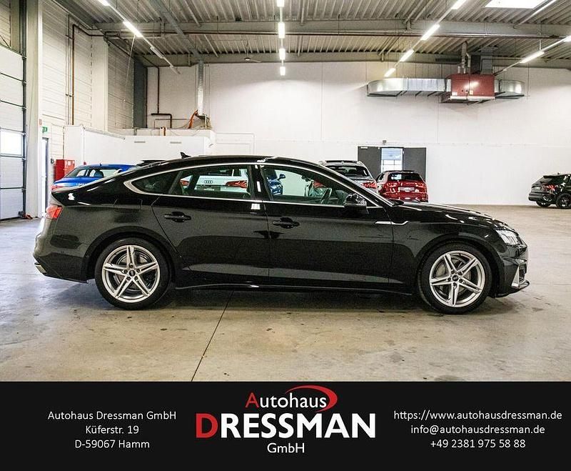 Gebraucht Audi A5 Sportback S-Line 204 PS (150 kW) 2021 Brillantschwarz Kleinwagen