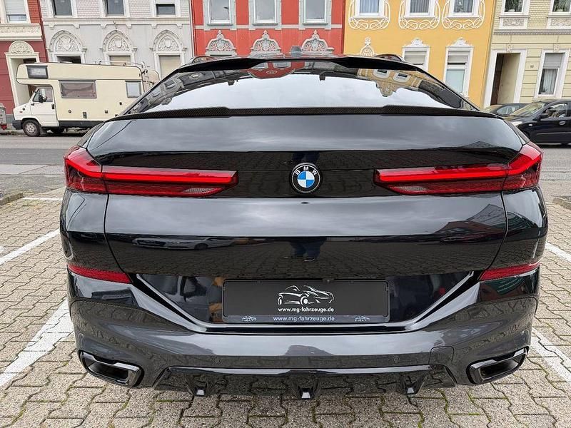 Gebraucht BMW X6 M Sport 298 PS (219 kW) 2024 Schwarz SUV