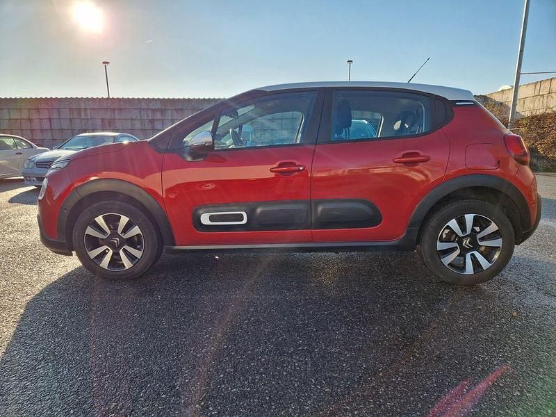 Gebraucht Citroën C3 Shine 110 PS (80 kW) 2021 Rot Limousine