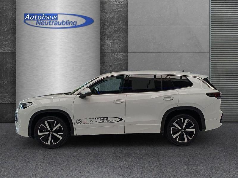 Gebraucht VW Tayron Elegance 150 PS (110 kW) 2025 (weiß) pure white uni SUV