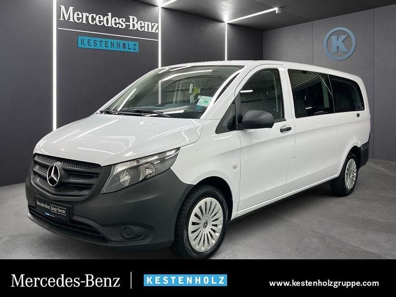 Weiß Gebraucht 2022 Mercedes Vito Van / Kleinbus | 33.990 € (Etwas zu teuer) - Bild 1/4