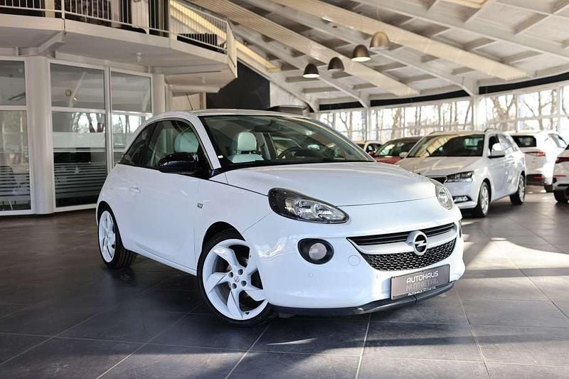 Gebraucht Opel Adam 101 PS (74 kW) 2014 Casablanca white Kleinwagen