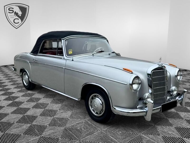 Gebraucht Mercedes 220 101 PS (74 kW) 1957 Silber Cabrio