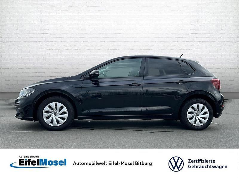 Schwarz Gebraucht 2023 VW Polo Life Limousine | 18.500 € (Guter Preis) - Bild 1/3