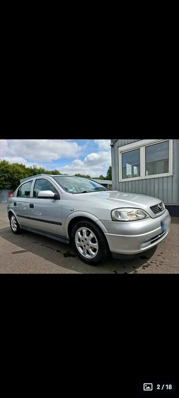 Gebraucht Opel Astra 101 PS (74 kW) 2001 Grau Limousine