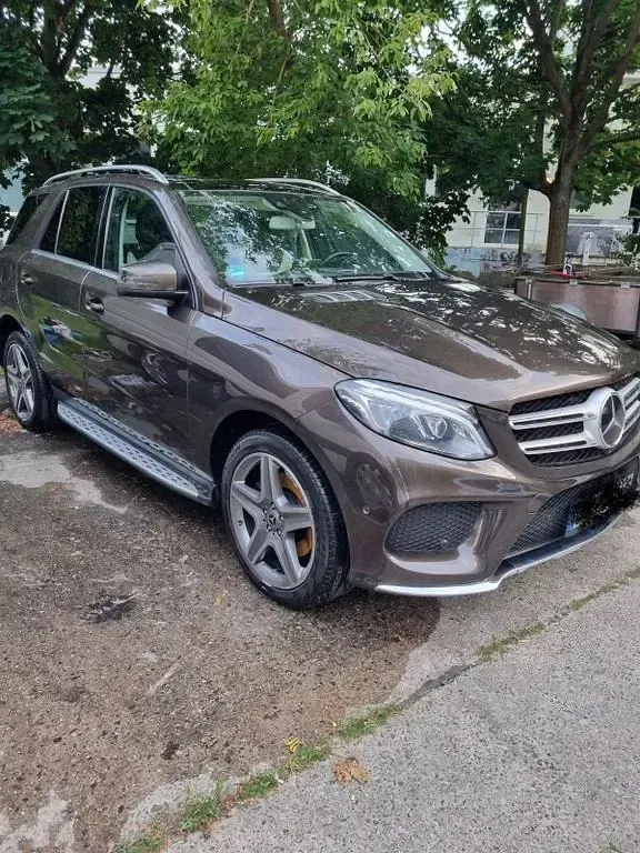 Gebraucht Mercedes GLE350 258 PS (189 kW) 2017 Braun SUV
