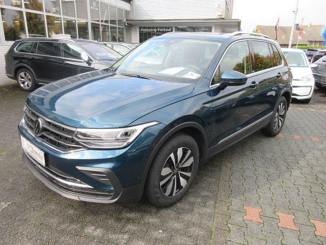 Nightshade blue (metallic) Gebraucht 2024 VW Tiguan Move SUV | 32.788 € (Guter Preis) - Bild 1/4