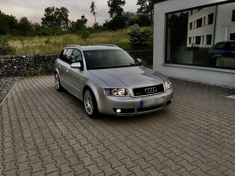 Gebraucht Audi A4 S-Line 220 PS (161 kW) 2002 Silber Kombi